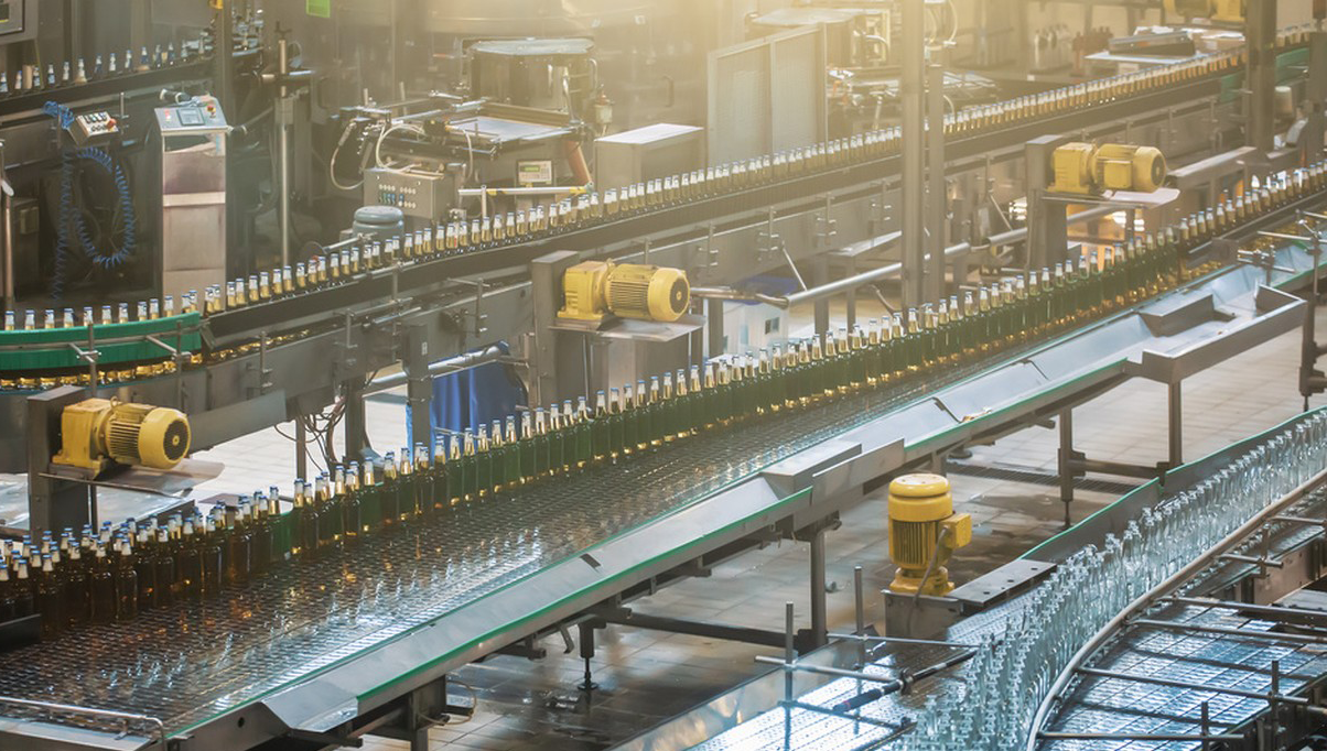 Bottling lines in a brewery, upstream of the plate and frame press that polishes beer and bright beer before packaging